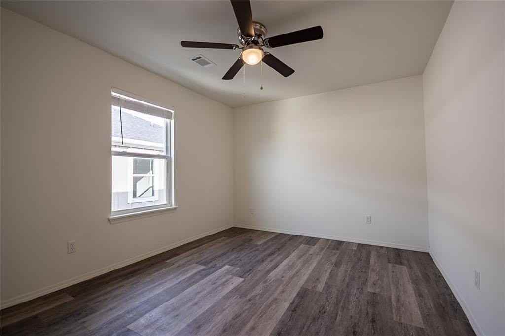 825 South Rupple Road - Photo 6 of 29