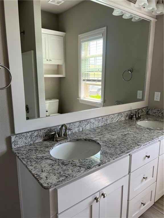 18061 Astor Drive - Photo 4 of 25