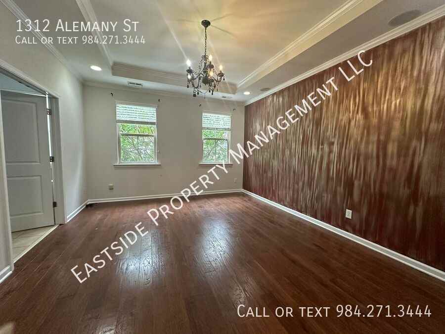 1312 Alemany Street - Photo 5 of 15