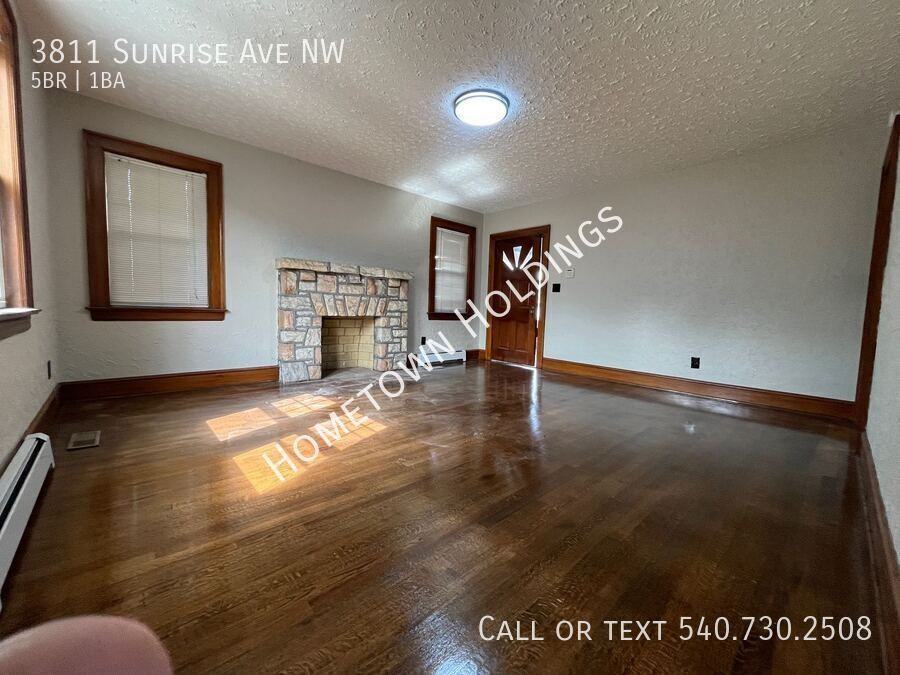 3811 Sunrise Avenue Northwest - Photo 3 of 25