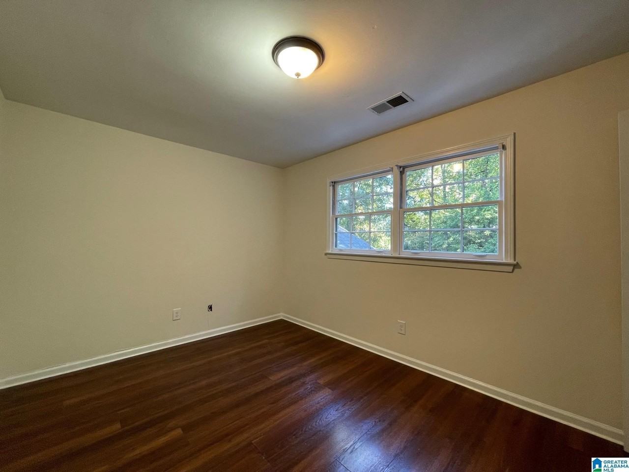 3755 Colchester Rd - Photo 7 of 26