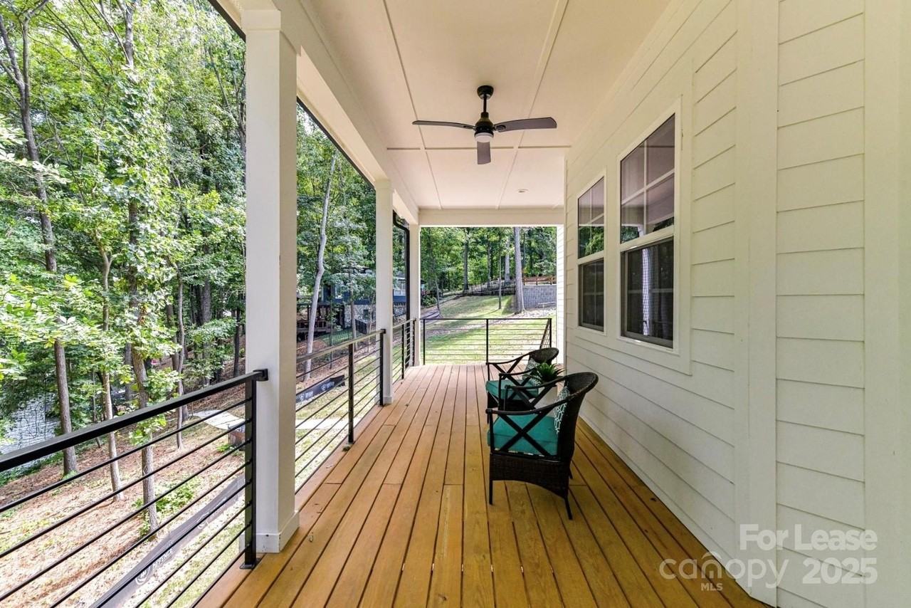 3830 Mill Run Road - Photo 3 of 32