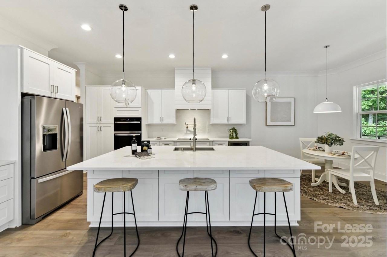 3830 Mill Run Road - Photo 7 of 32