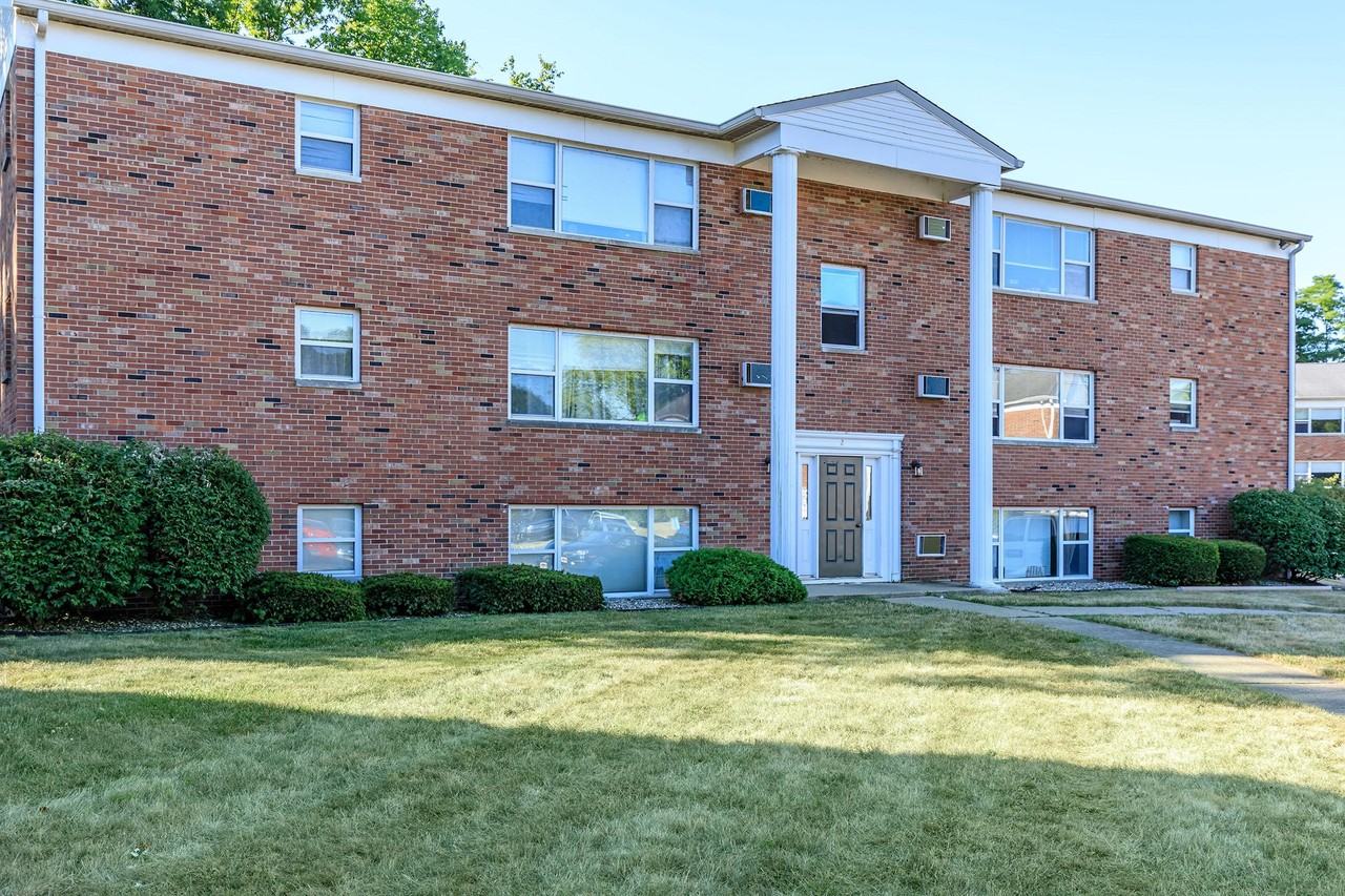 Nobb Hill - Photo 3 of 50