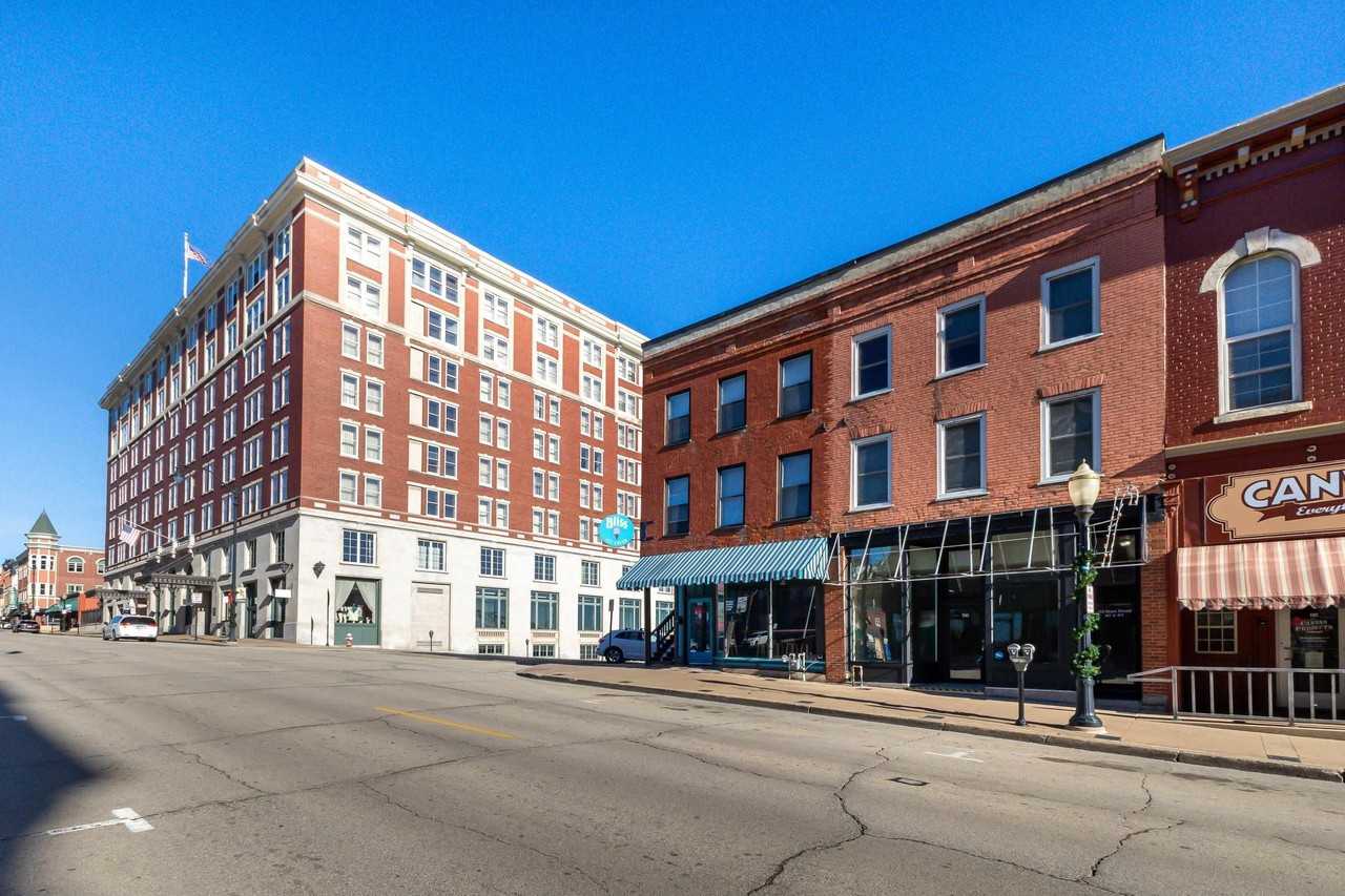 190 Main St - Photo 2 of 33