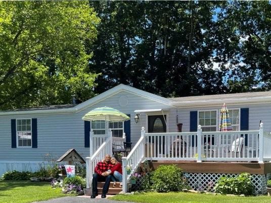 Colonial Estates - Photo 2 of 40