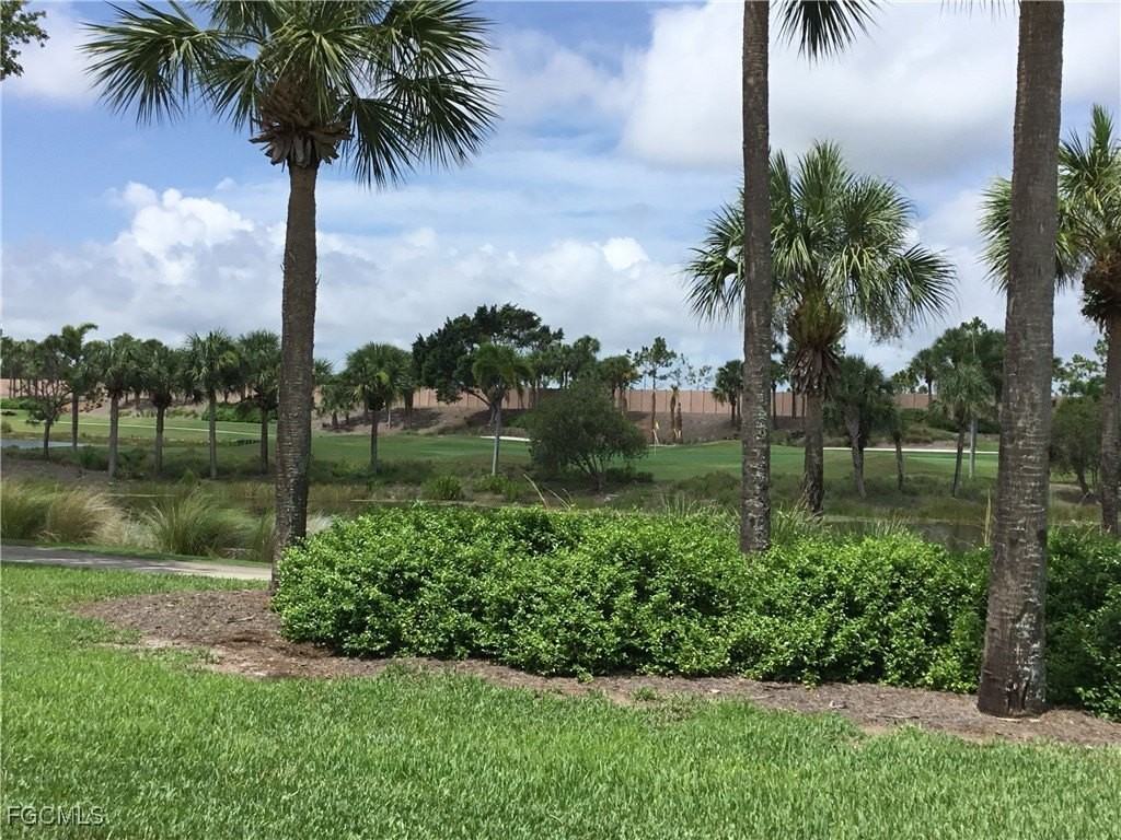 10063 Majestic Ave - Photo 3 of 38