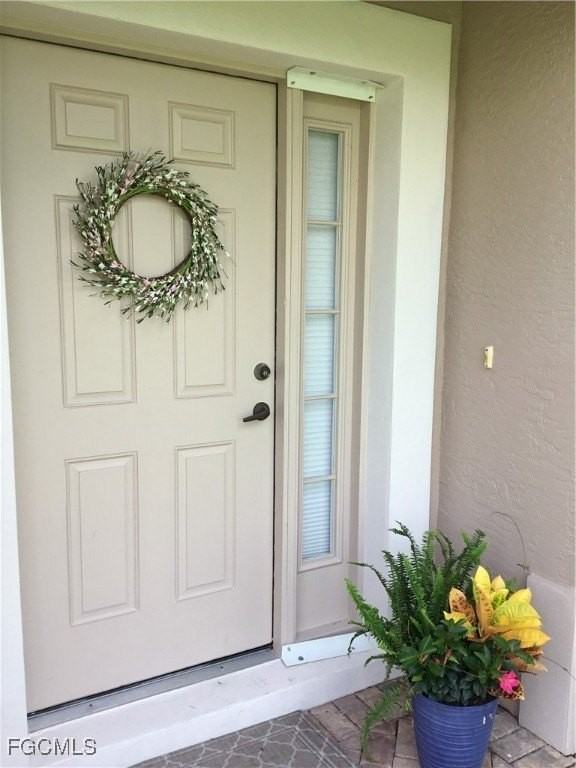 10063 Majestic Ave - Photo 4 of 38