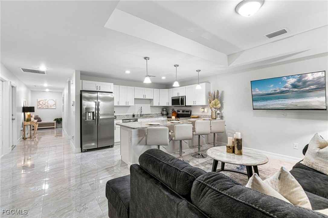 1139 Edgerton Ave - Photo 7 of 24