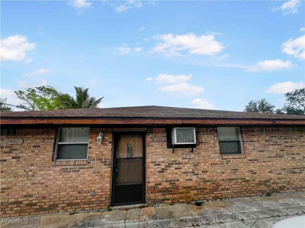 27917 Washington St - Photo 2 of 22