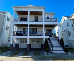 featured image of 102 S Essex Ave