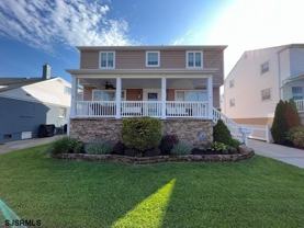 304 N Lancaster Ave - Photo 1 of 1