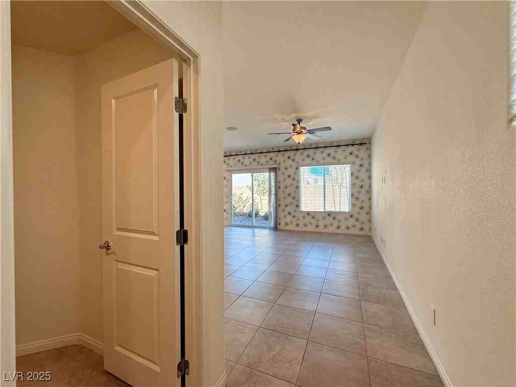 380 Canary Song Dr - Photo 4 of 50