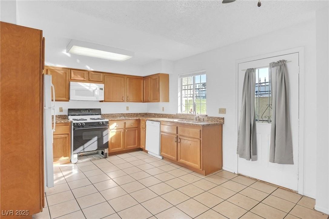 7030 Burcot Ave #F108 - Photo 6 of 19