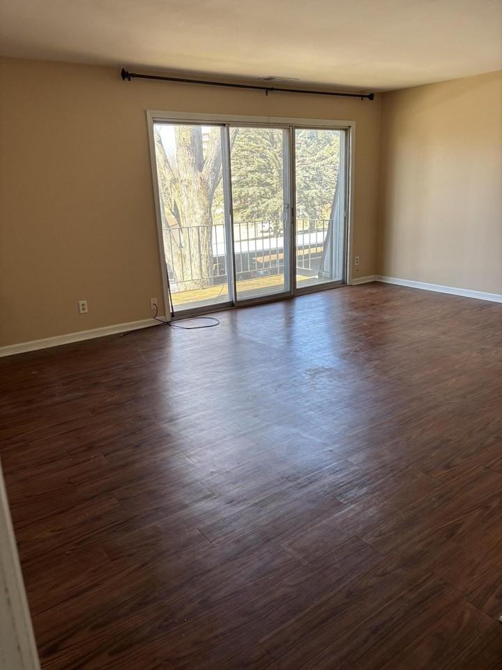 203 Provincial Court #87 - Photo 7 of 7