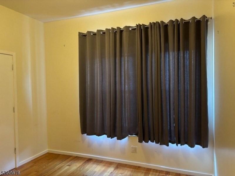 1086 S Orange Ave Apt 2 #2 - Photo 5 of 11