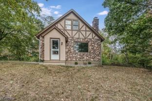 10 Summit Ave - Photo 1 of 1