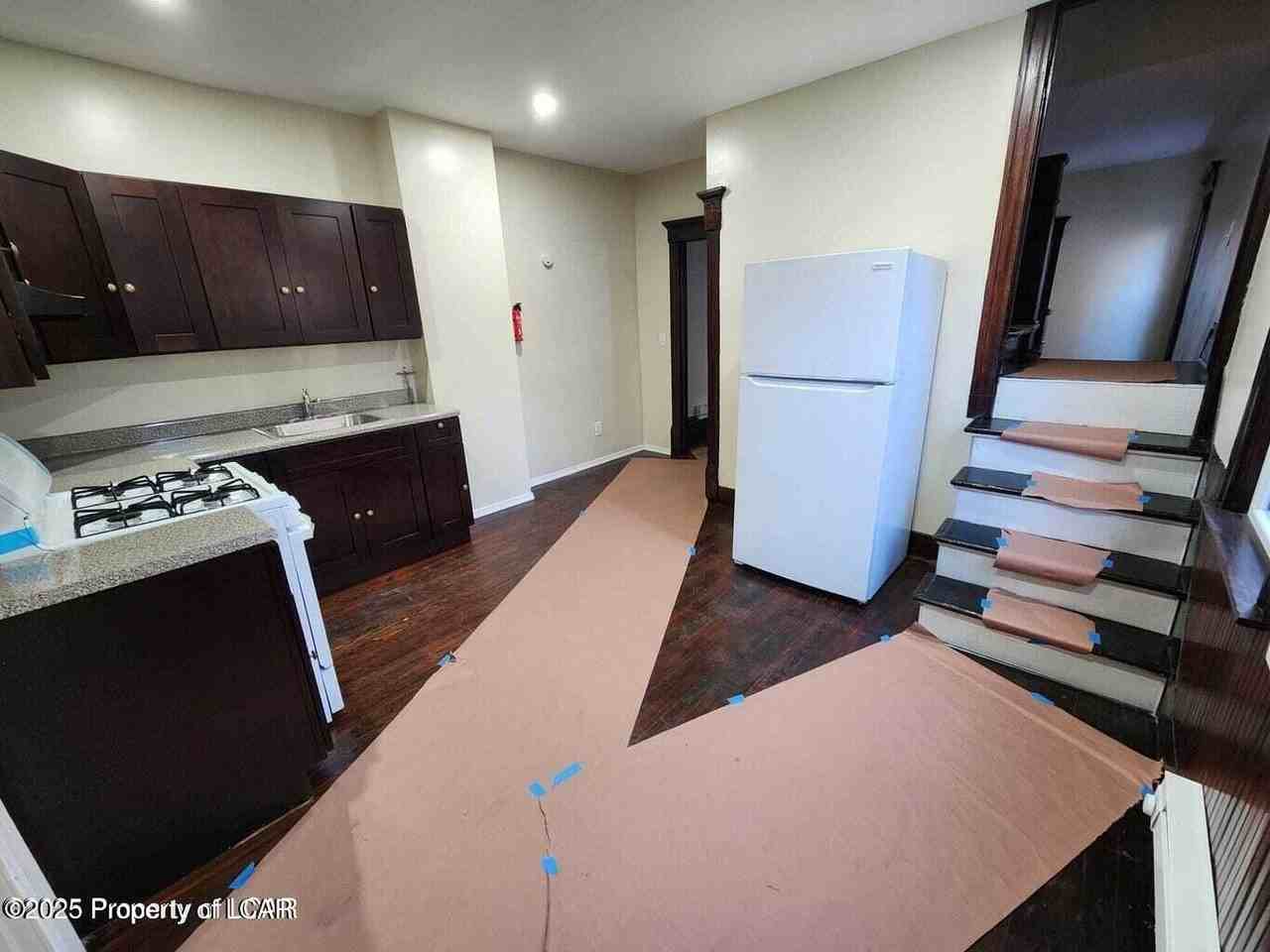 54 Elm St - Photo 2 of 14