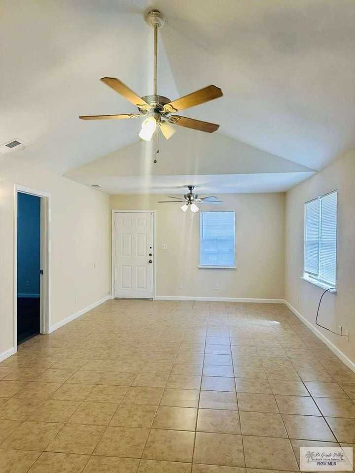 22834 Angel St - Photo 3 of 15