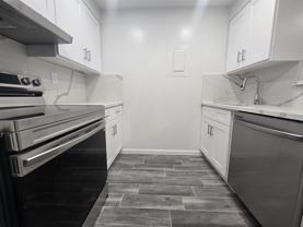 133 Harmon Cove Tower #133 - Photo 1 of 1