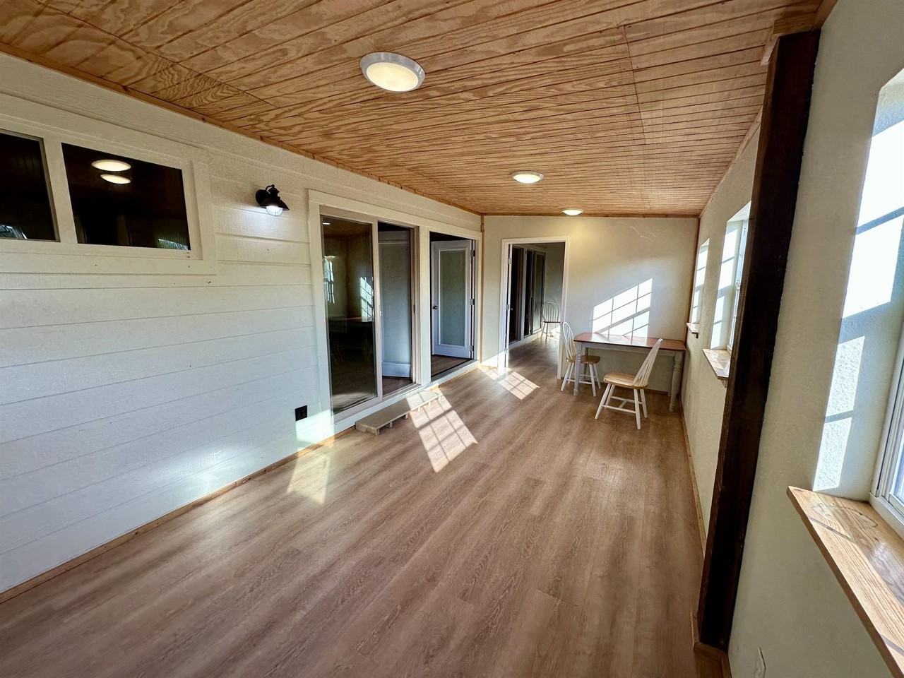 1617 Cascade - Photo 4 of 21