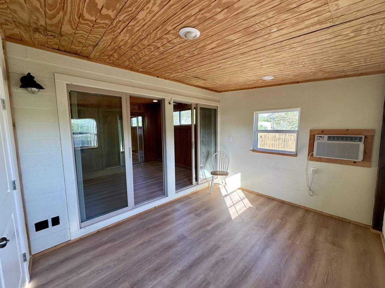 1617 Cascade - Photo 5 of 21