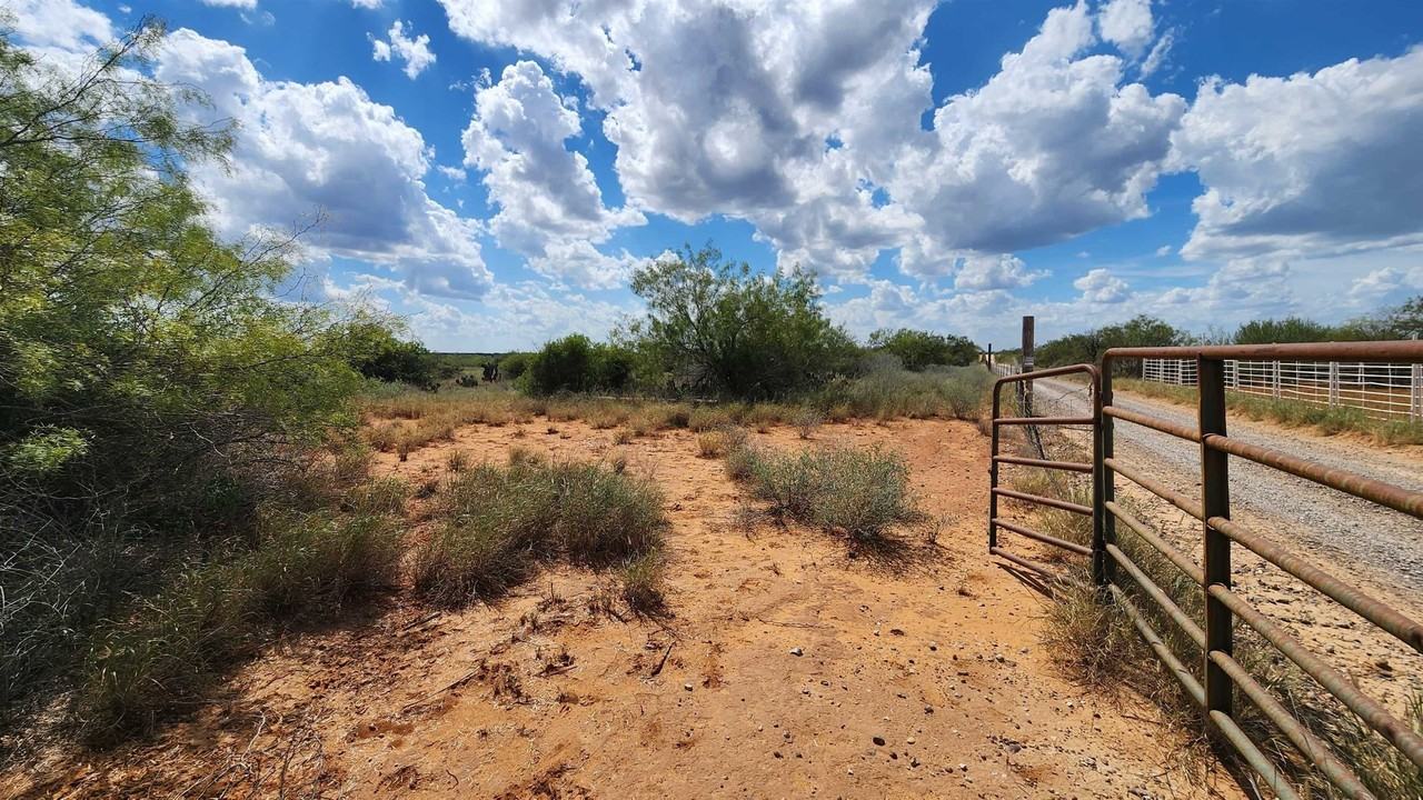 PT OF TRACT 29 La Moca Ranch - Photo 2 of 22