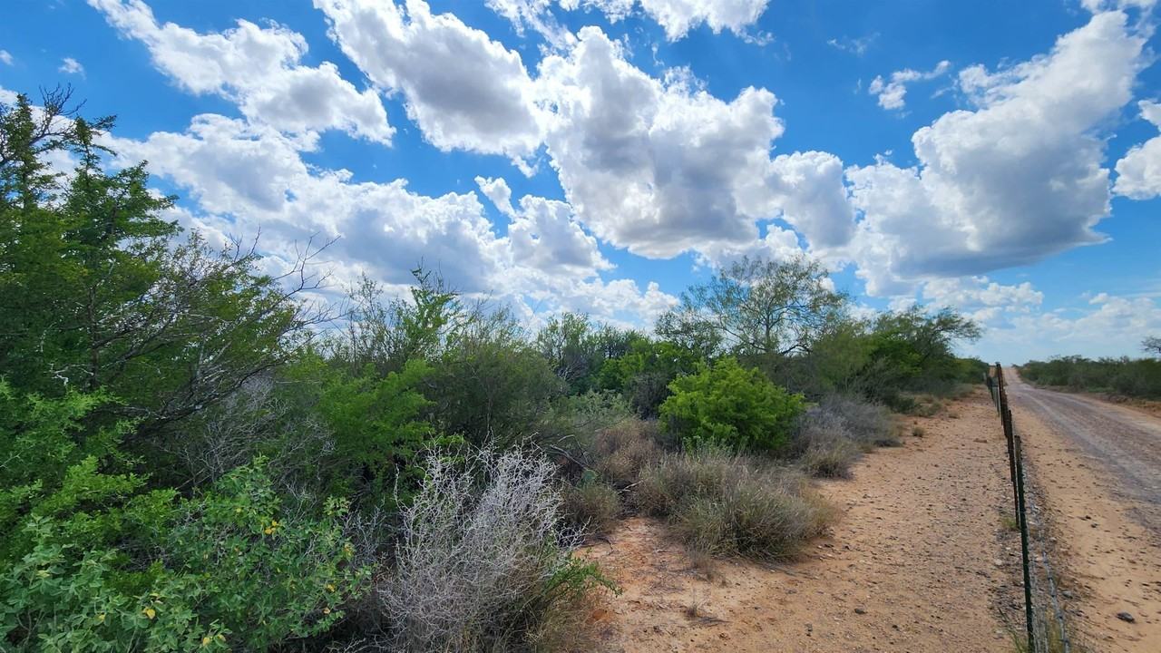 PT OF TRACT 29 La Moca Ranch - Photo 3 of 22