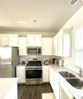 featured image of Esplanade Pkwy