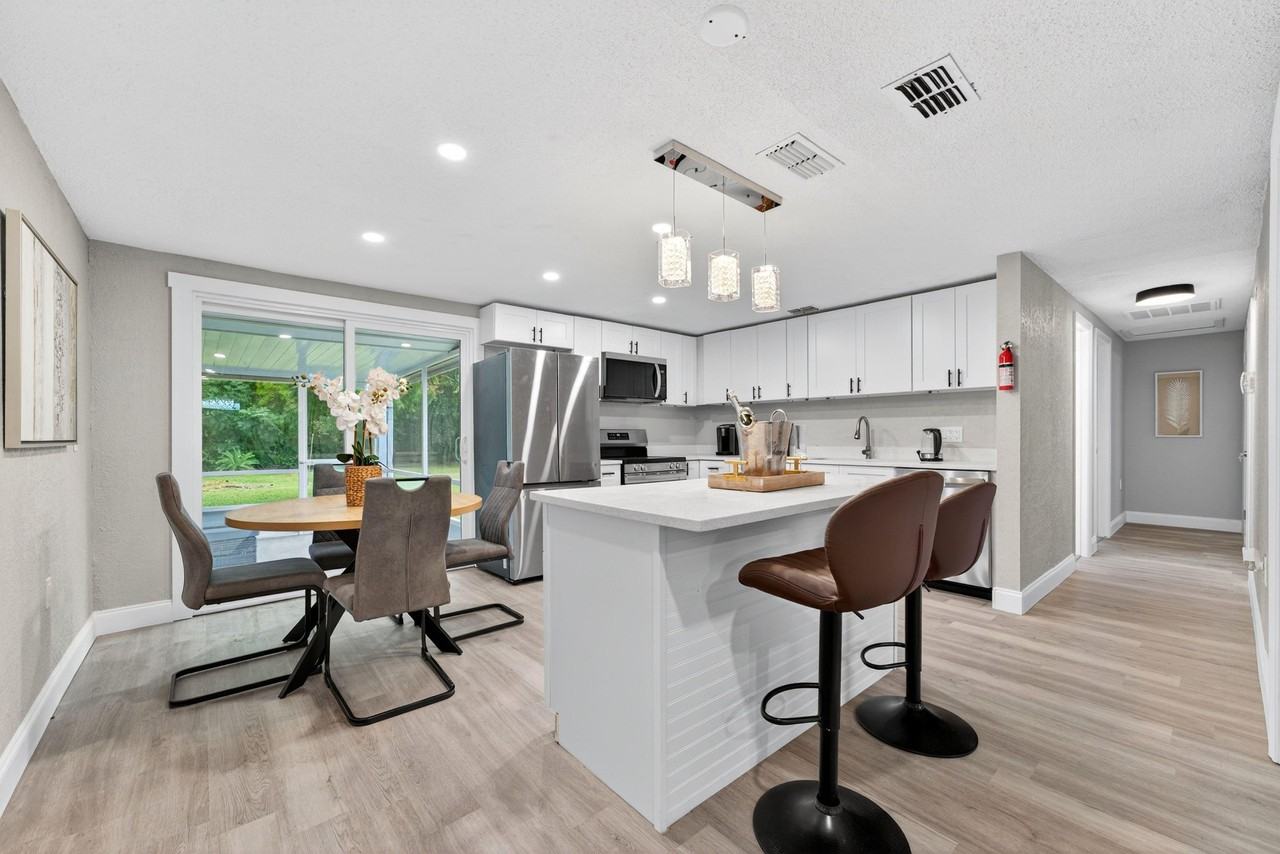 Enterprise St - Photo 2 of 16