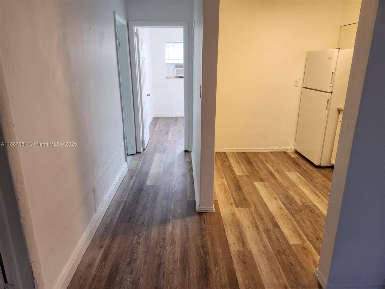 2640 Nw 2nd St #3 - Photo 3 of 9