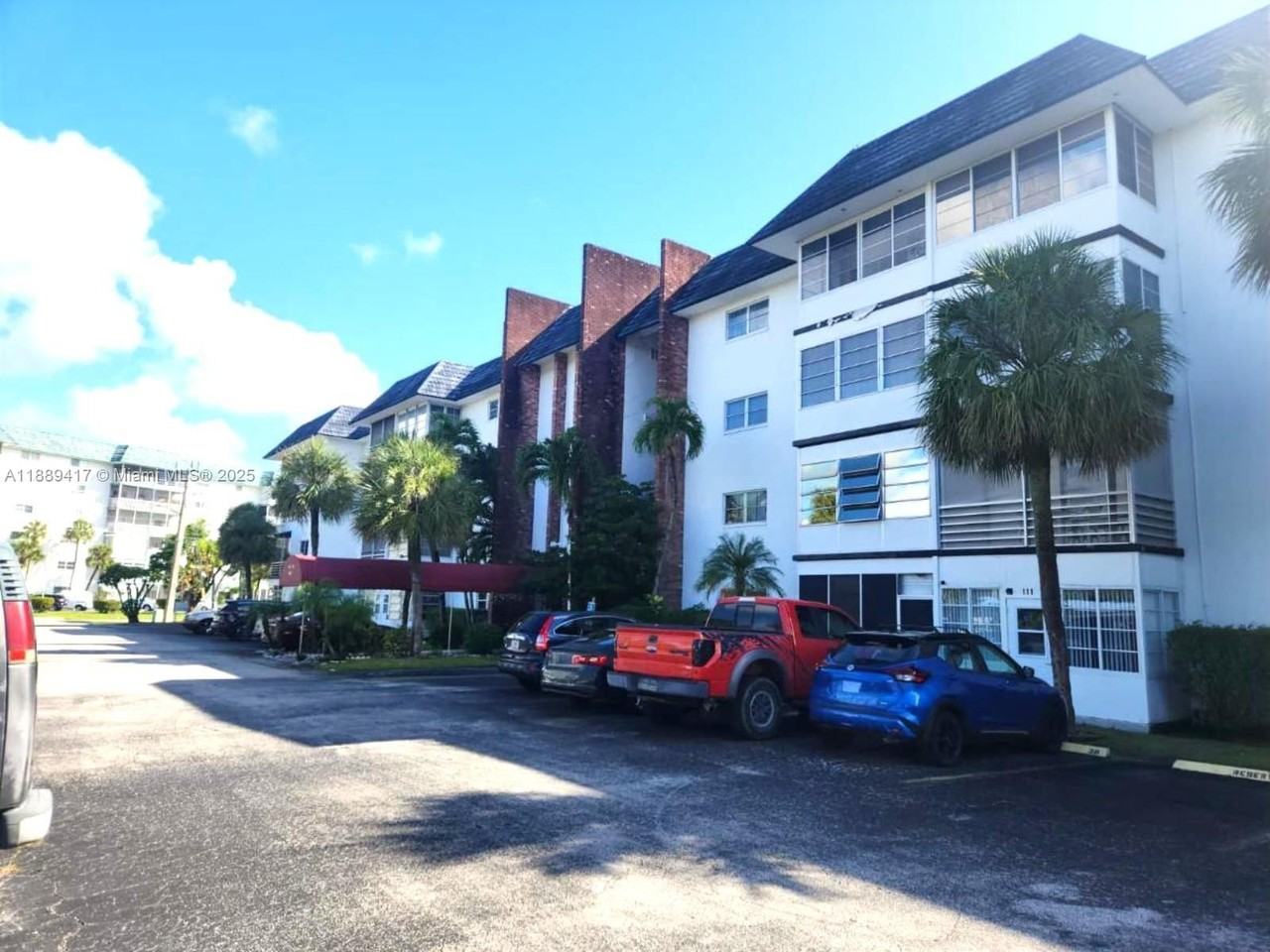 4740 Nw 21st St #109