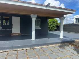 2400 Sw 62nd Ave - Photo 1 of 1