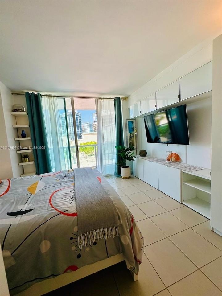 2889 Mcfarlane Road #909 - Photo 3 of 38