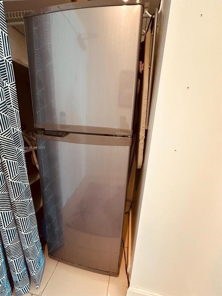 2889 Mcfarlane Road #909 - Photo 5 of 38