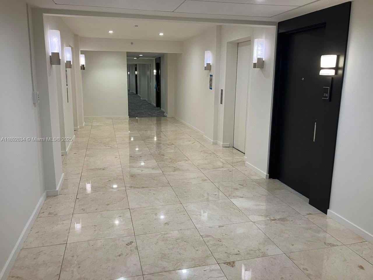 19380 Collins Ave #511 - Photo 4 of 6