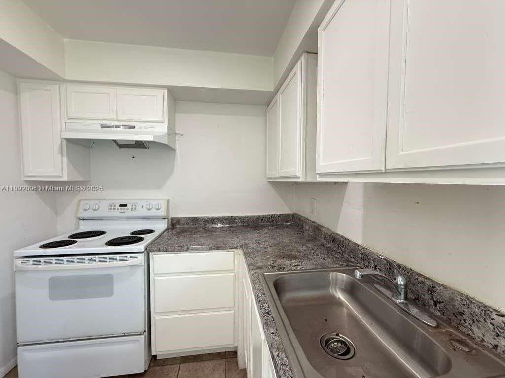 5436 Tenth Avenue #A - Photo 5 of 12