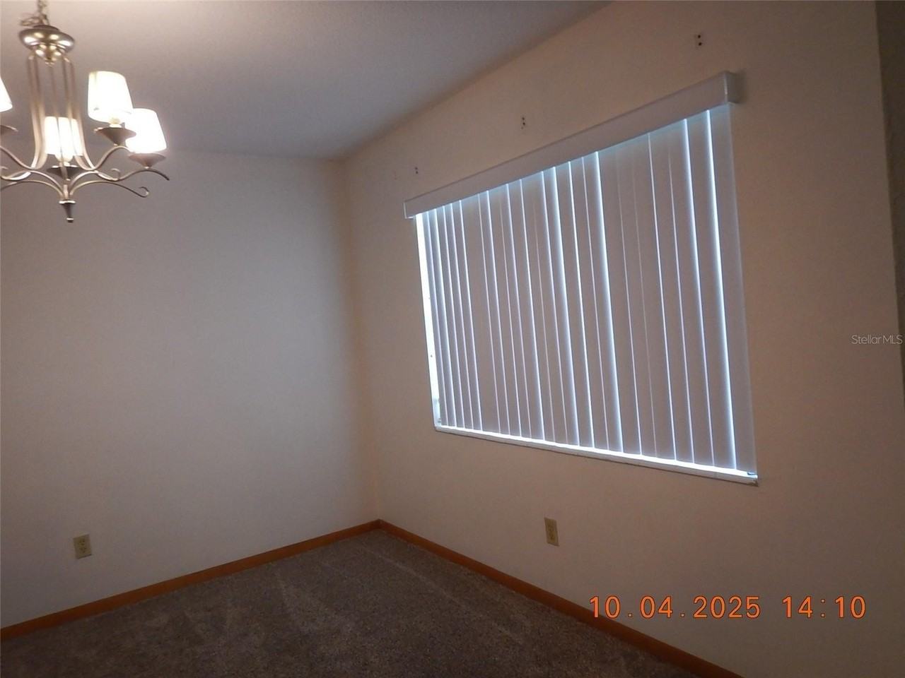 3461 Nw 35th Pl - Photo 4 of 8