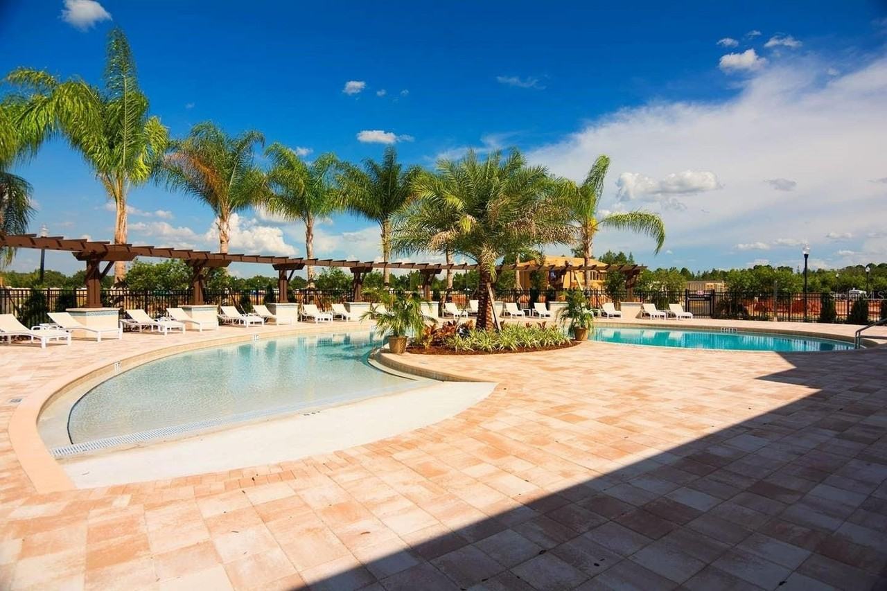 8929 Shine Dr - Photo 6 of 10