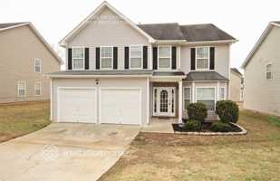 featured image of 5904 Bluegrass Vw