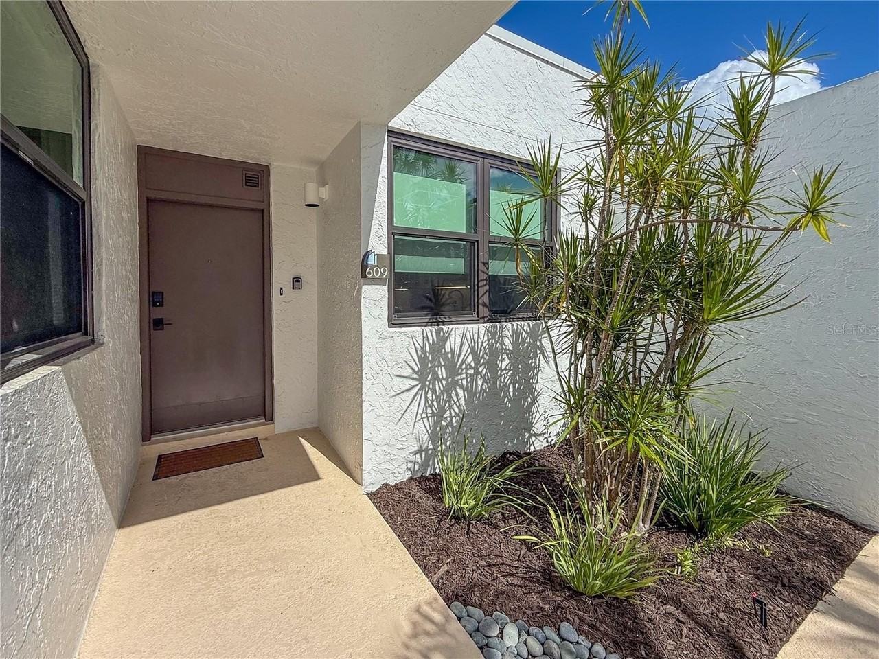 609 Bayport Way #609 - Photo 5 of 50