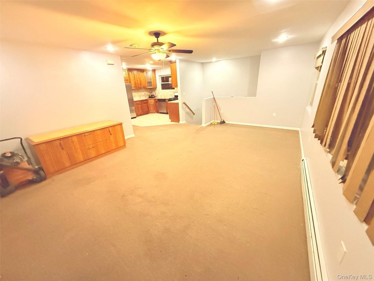 3234 106th St #2FL - Photo 2 of 8