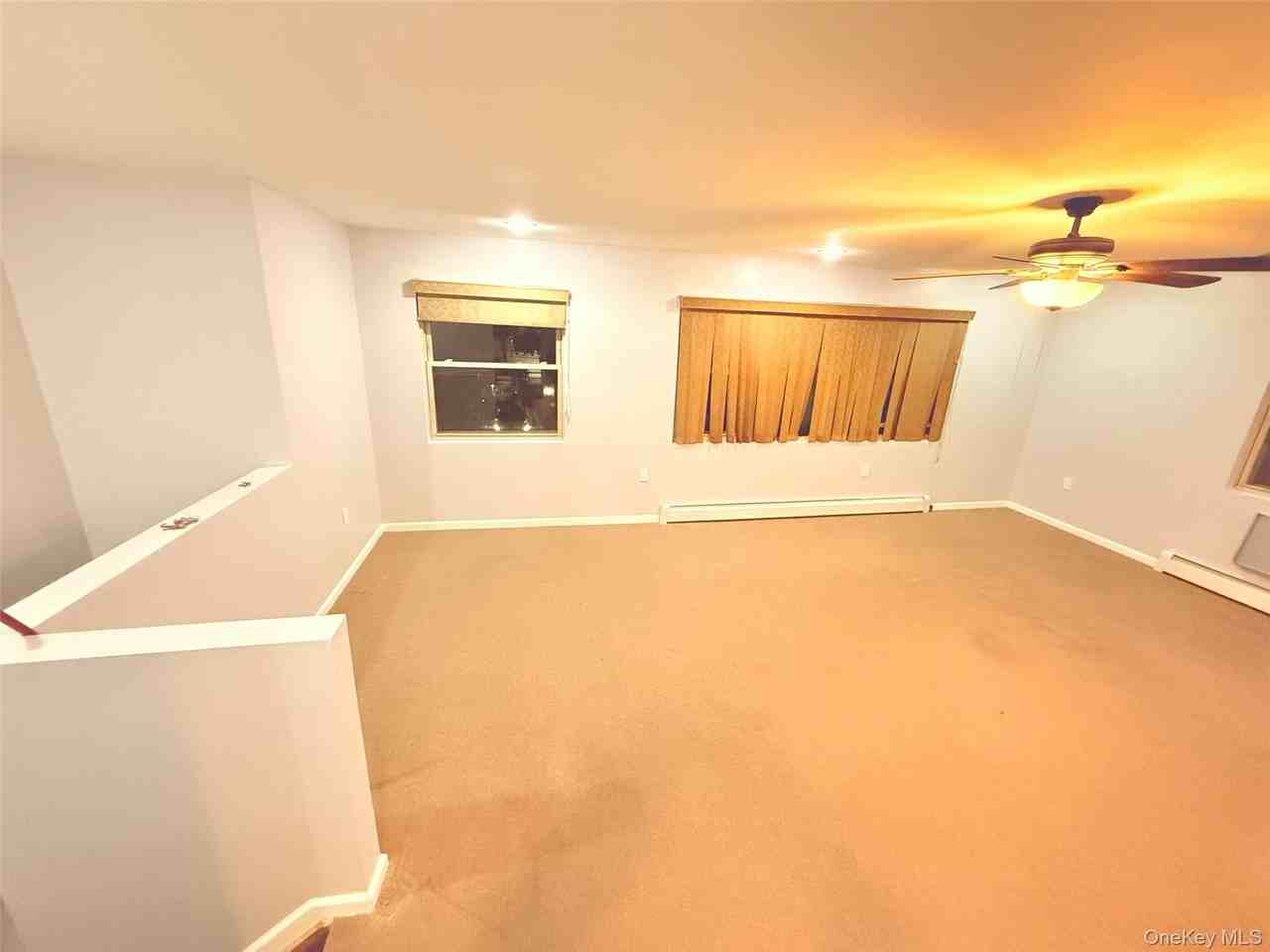 3234 106th St #2FL - Photo 4 of 8