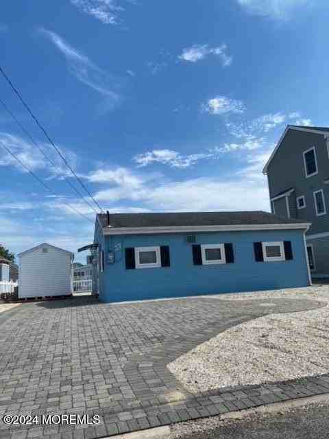 27 Gregg Dr - Photo 2 of 14