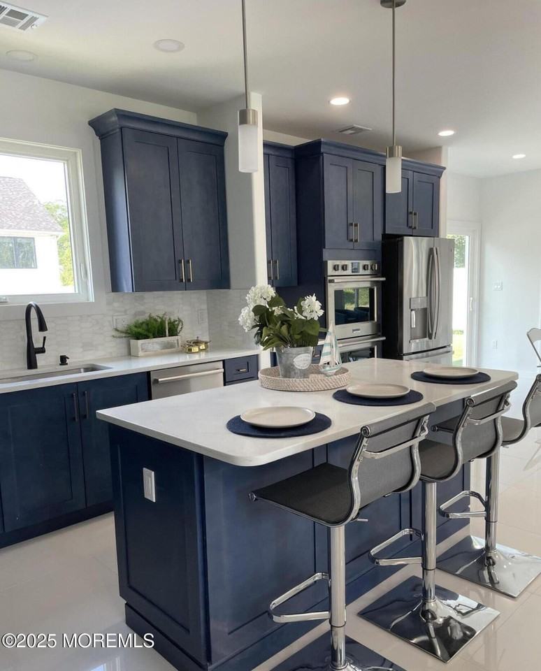 297 Lockwood Ave - Photo 3 of 11