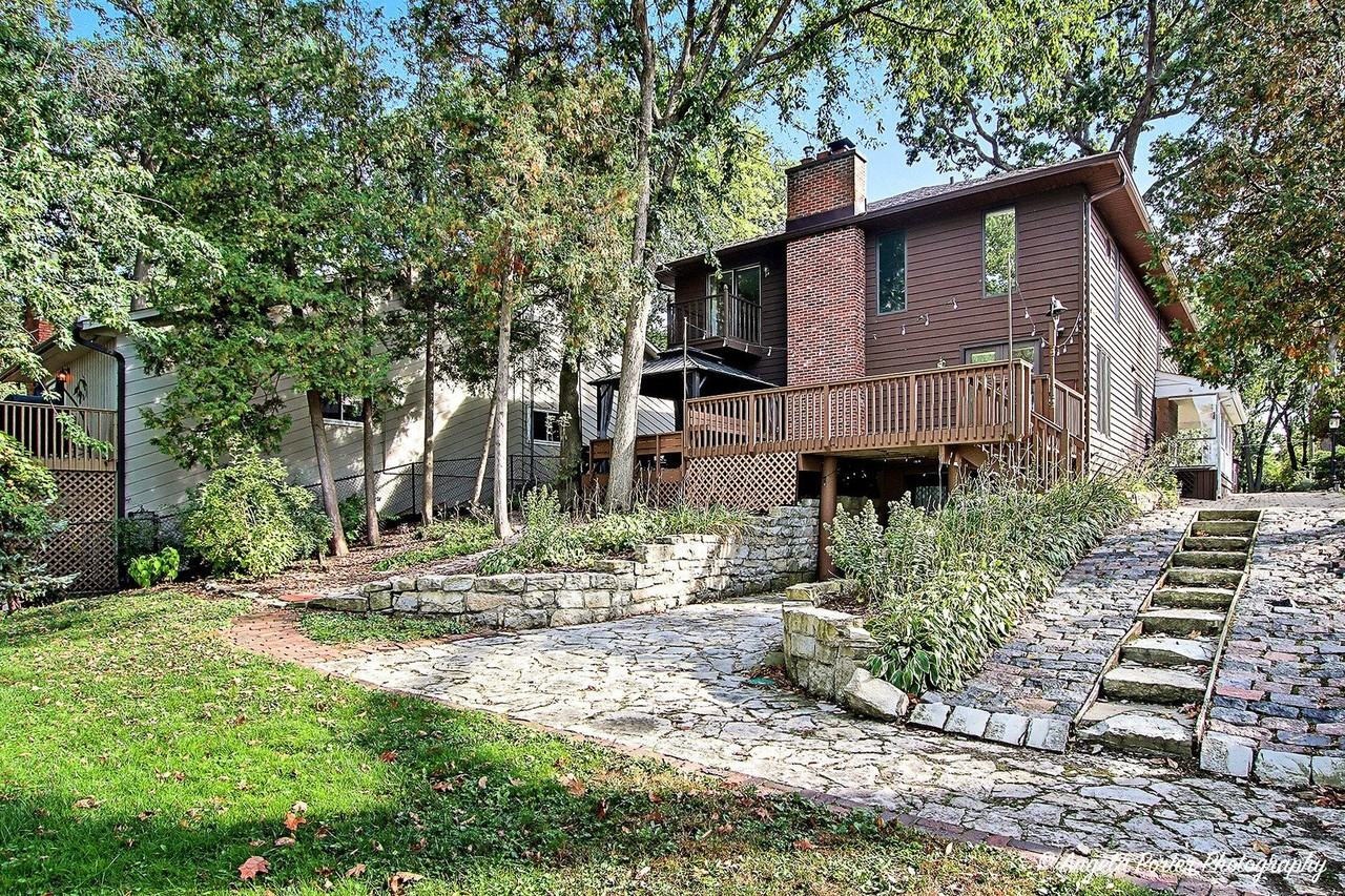 22806 West Loon Lake Boulevard - Photo 4 of 47