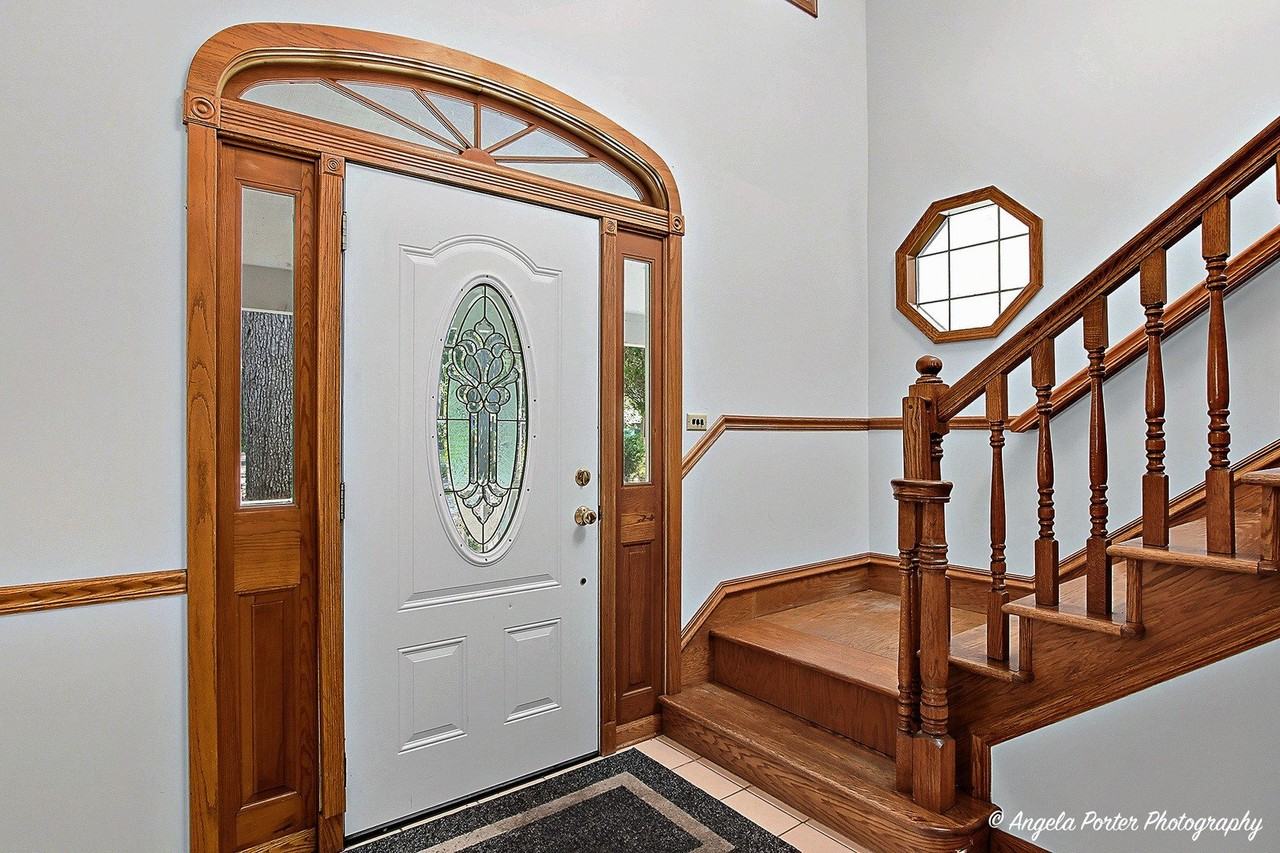 22806 West Loon Lake Boulevard - Photo 5 of 47