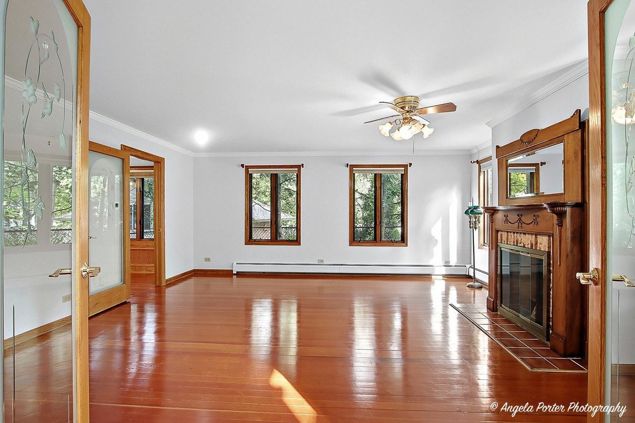 22806 West Loon Lake Boulevard - Photo 7 of 47