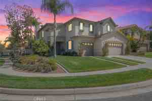 featured image of 4515 Garden City Ln