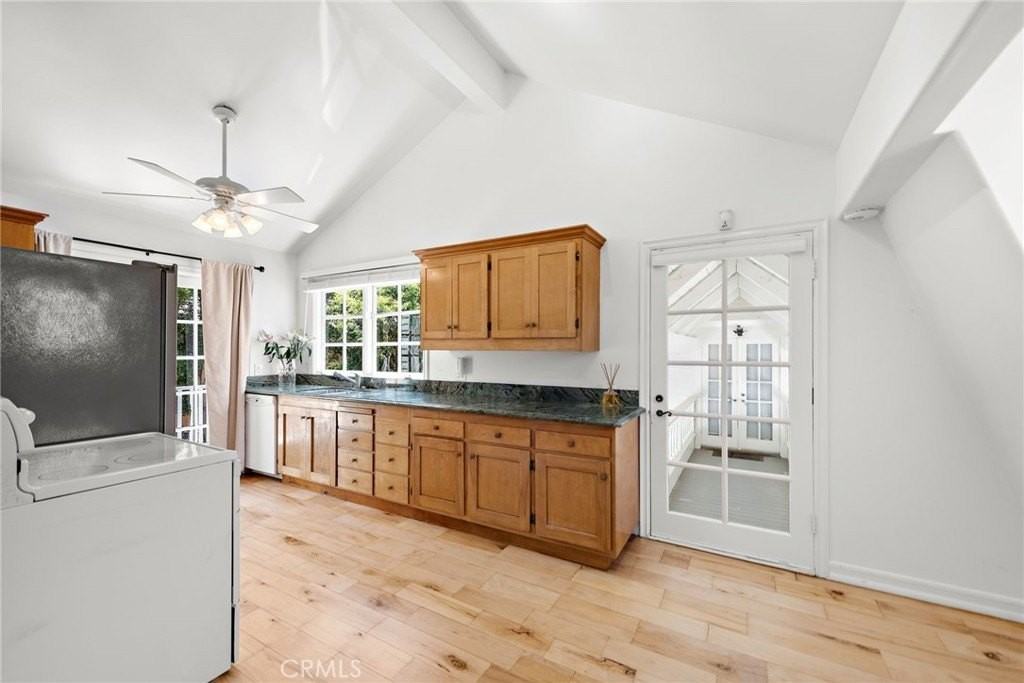 31672 Sea Bluff Ln - Photo 7 of 16